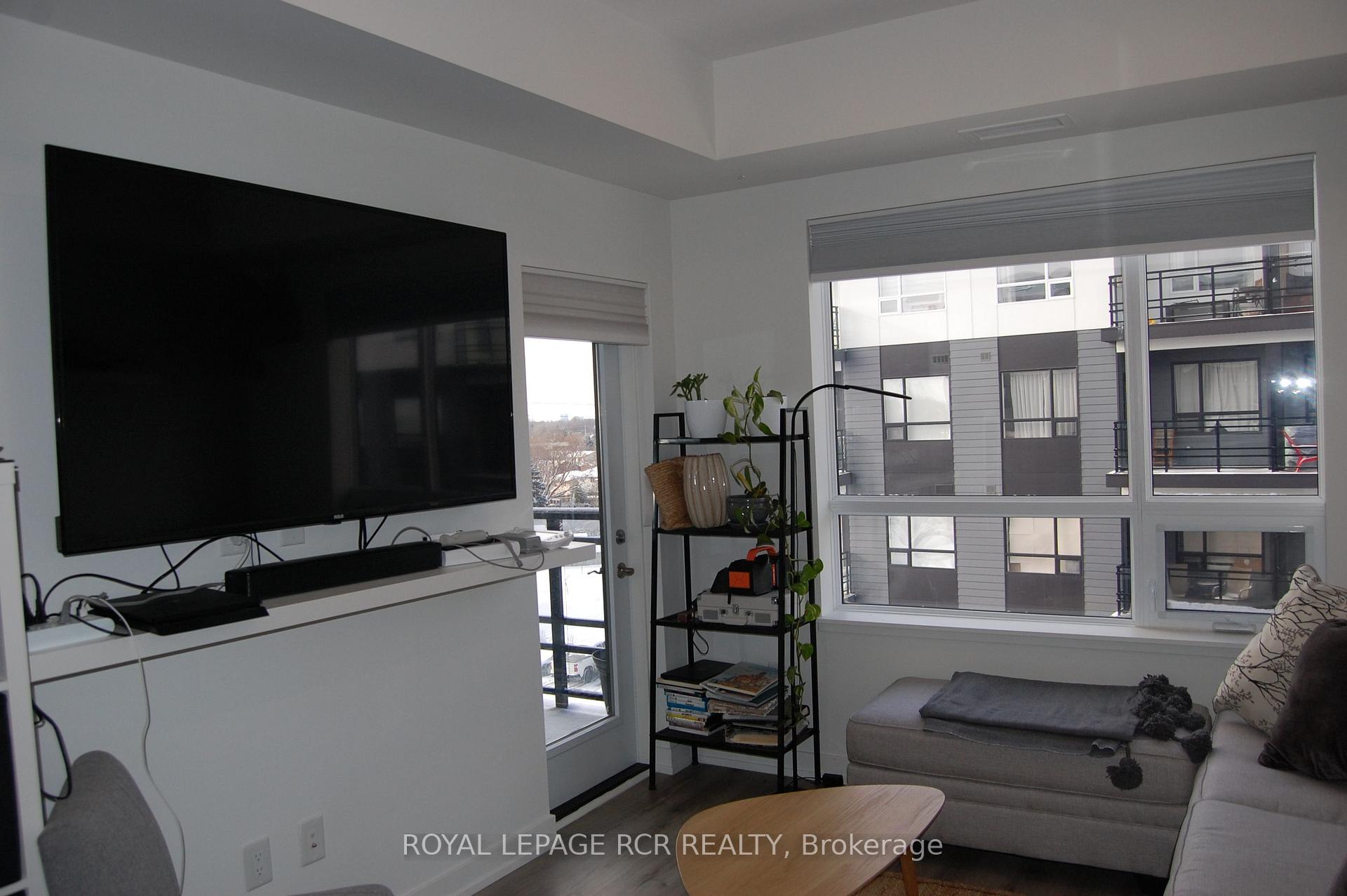 247 Northfield Drive E 505, Waterloo — photo 3 of 5