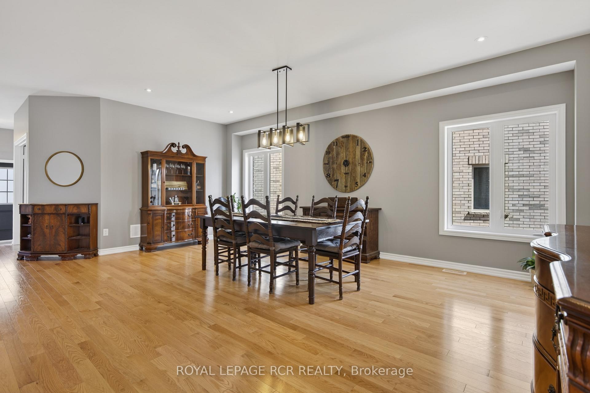 375 Russell Street, Southgate — photo 5 of 5