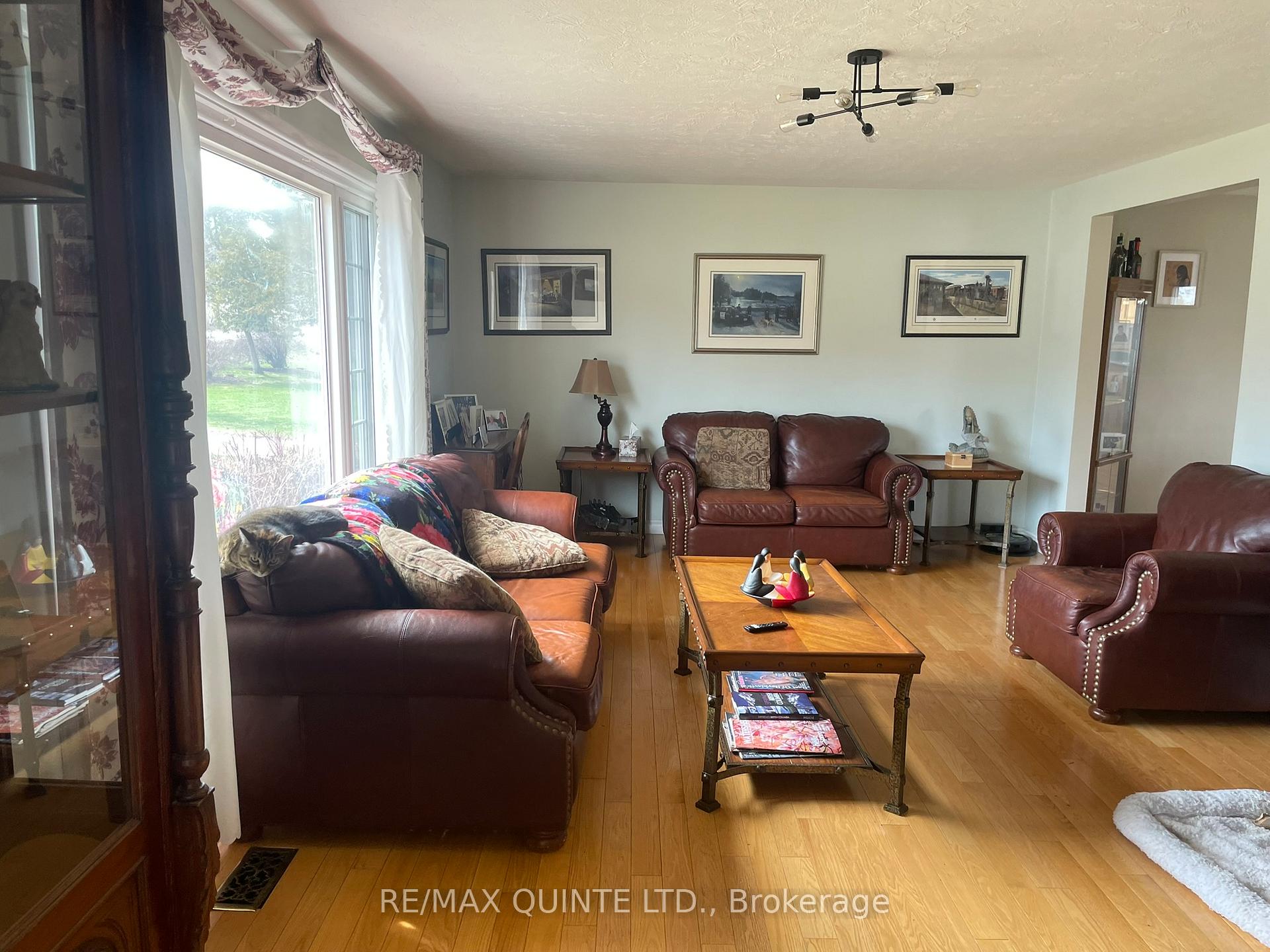 1752 County Road 3 N/A, Prince Edward County — photo 3 of 5