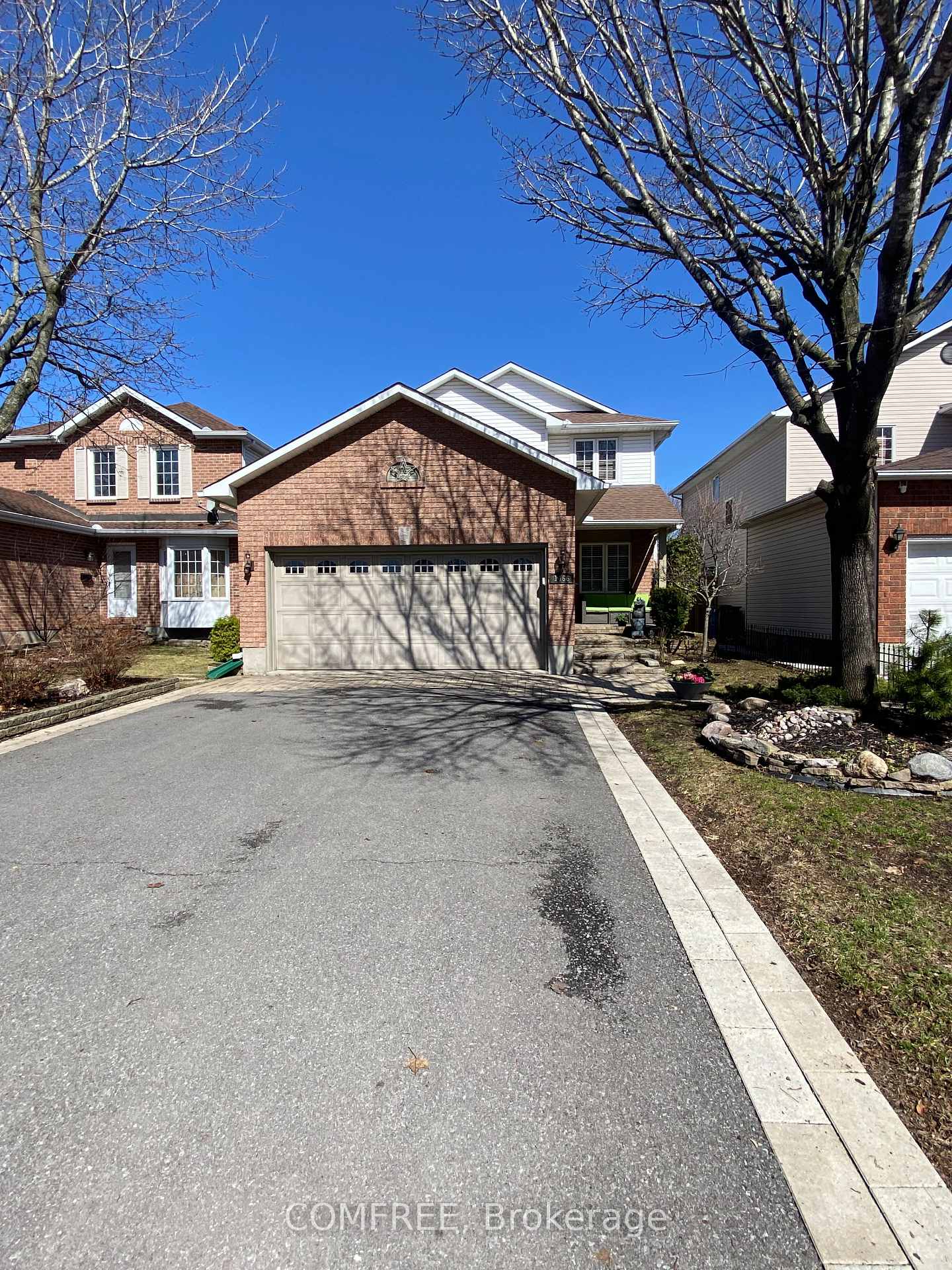 1466 Shawinigan Street, Orleans - Cumberland and Area, ON K4A 2M8 — Orleans - Cumberland and Area, Ontario