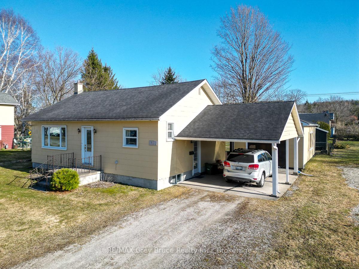 817 11th Street W, Owen Sound, ON N4K 3T4