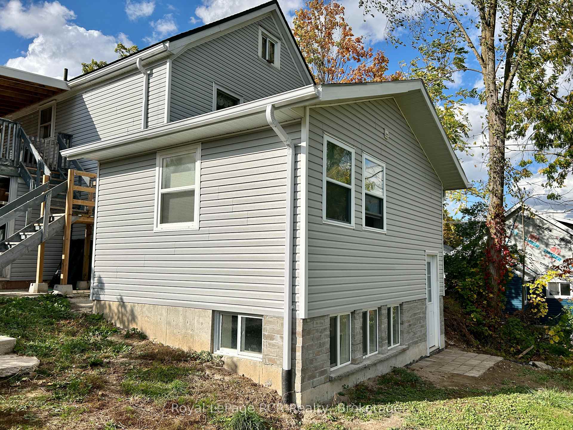 307 Prince (Lane) Street, Brockton — photo 4 of 5