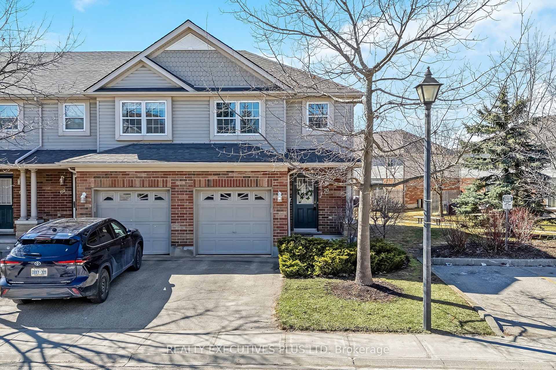 30 Imperial Road S 70, Guelph, ON N1K 1Y2