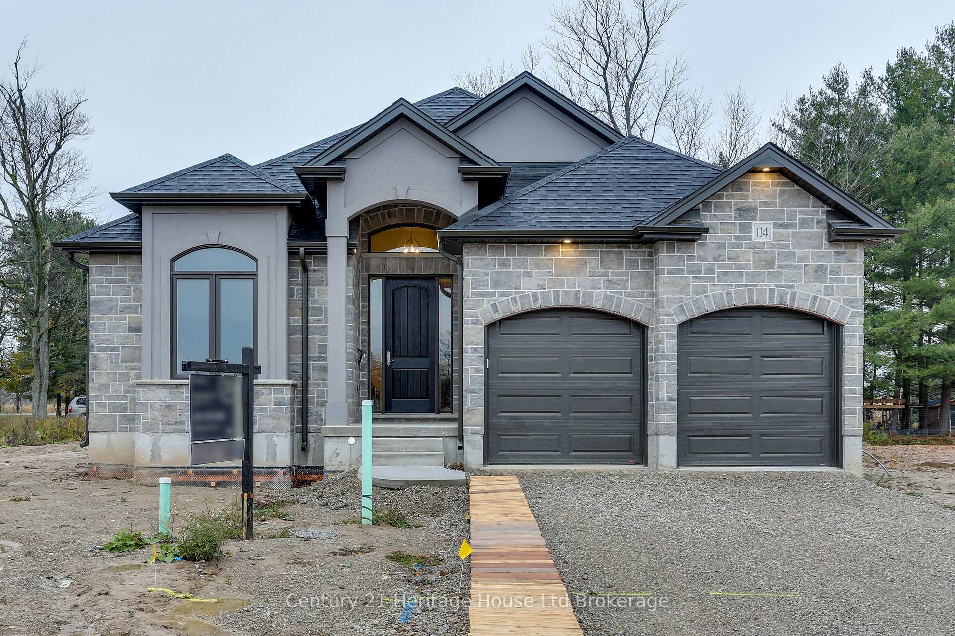 114 Beech Boulevard, Tillsonburg, ON N4G 5S1 — Tillsonburg, Ontario