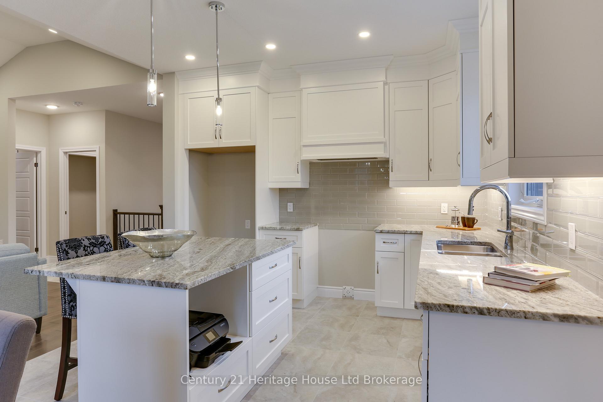 114 Beech Boulevard, Tillsonburg — photo 4 of 5