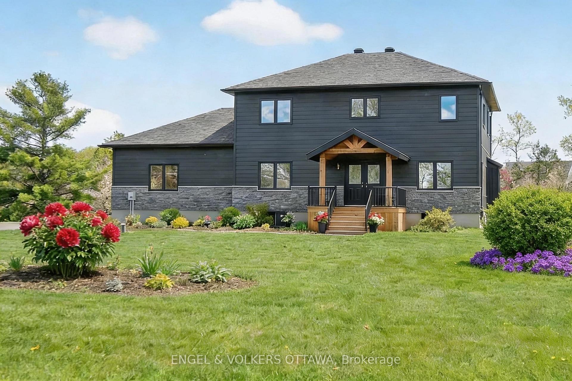 57 Paul A. Bertrand Drive, McNab/Braeside, ON K7S 3G8 — McNab/Braeside, Ontario