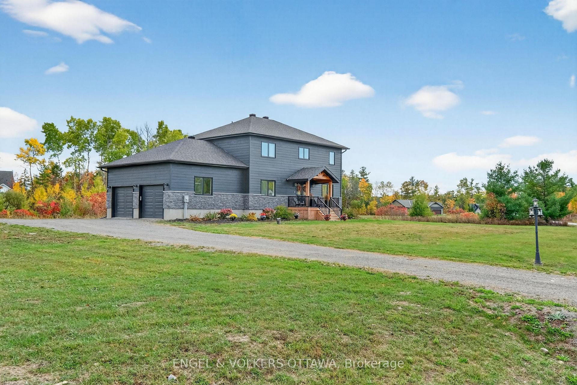57 Paul A. Bertrand Drive, McNab/Braeside — photo 3 of 5