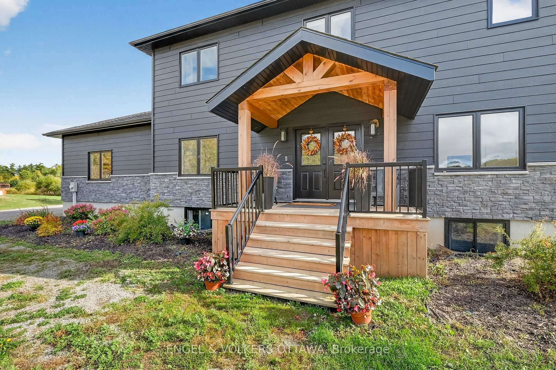 57 Paul A. Bertrand Drive, McNab/Braeside — photo 4 of 5