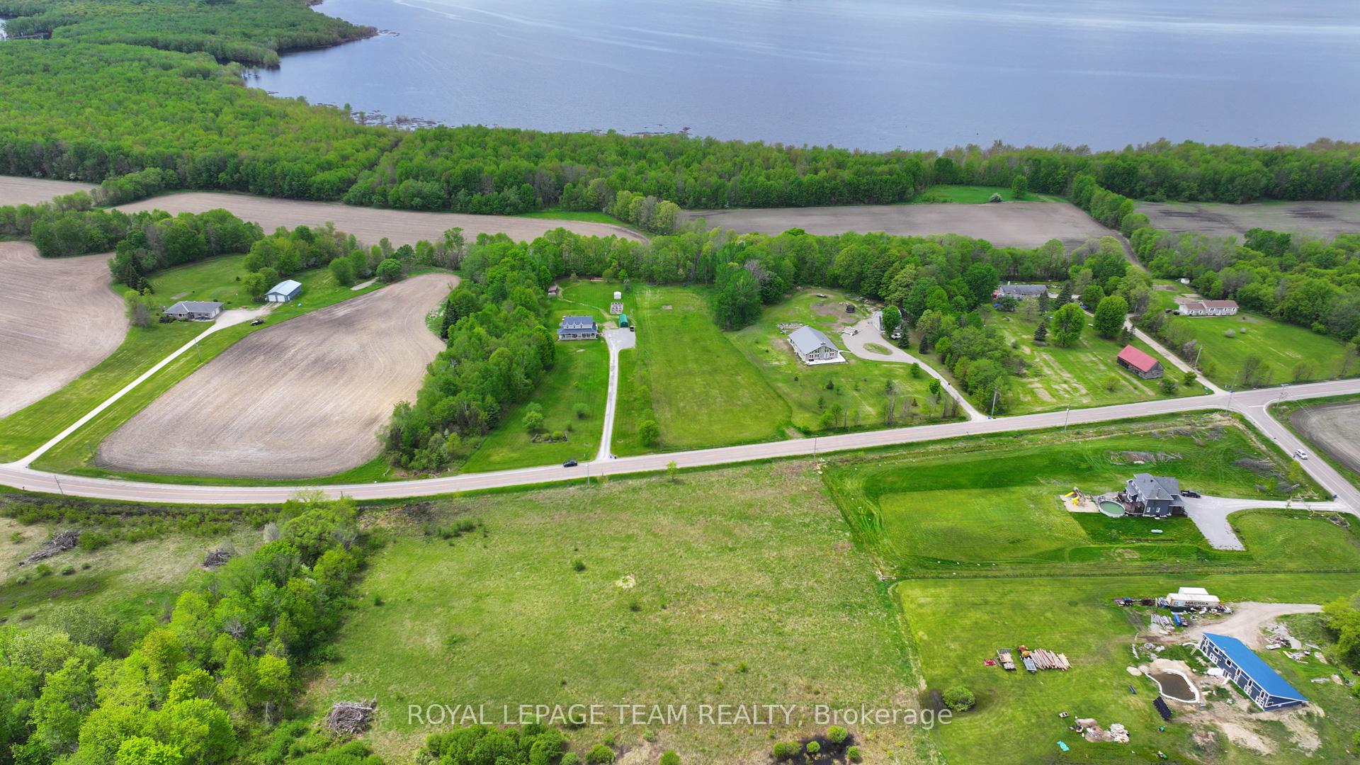 1857 Westmeath Road, Whitewater Region — photo 4 of 5