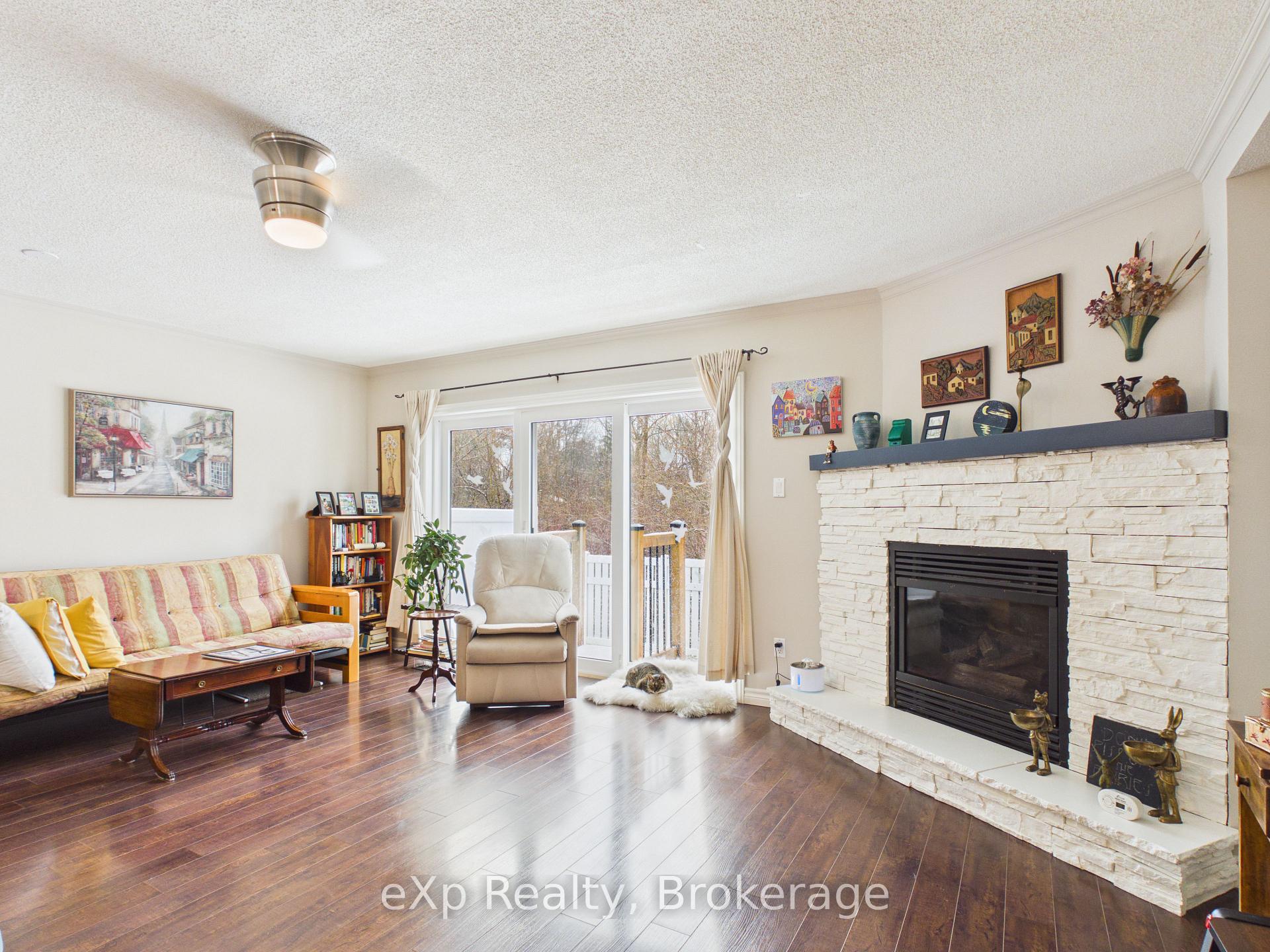 83 Victoria Street 2, Meaford — photo 3 of 5