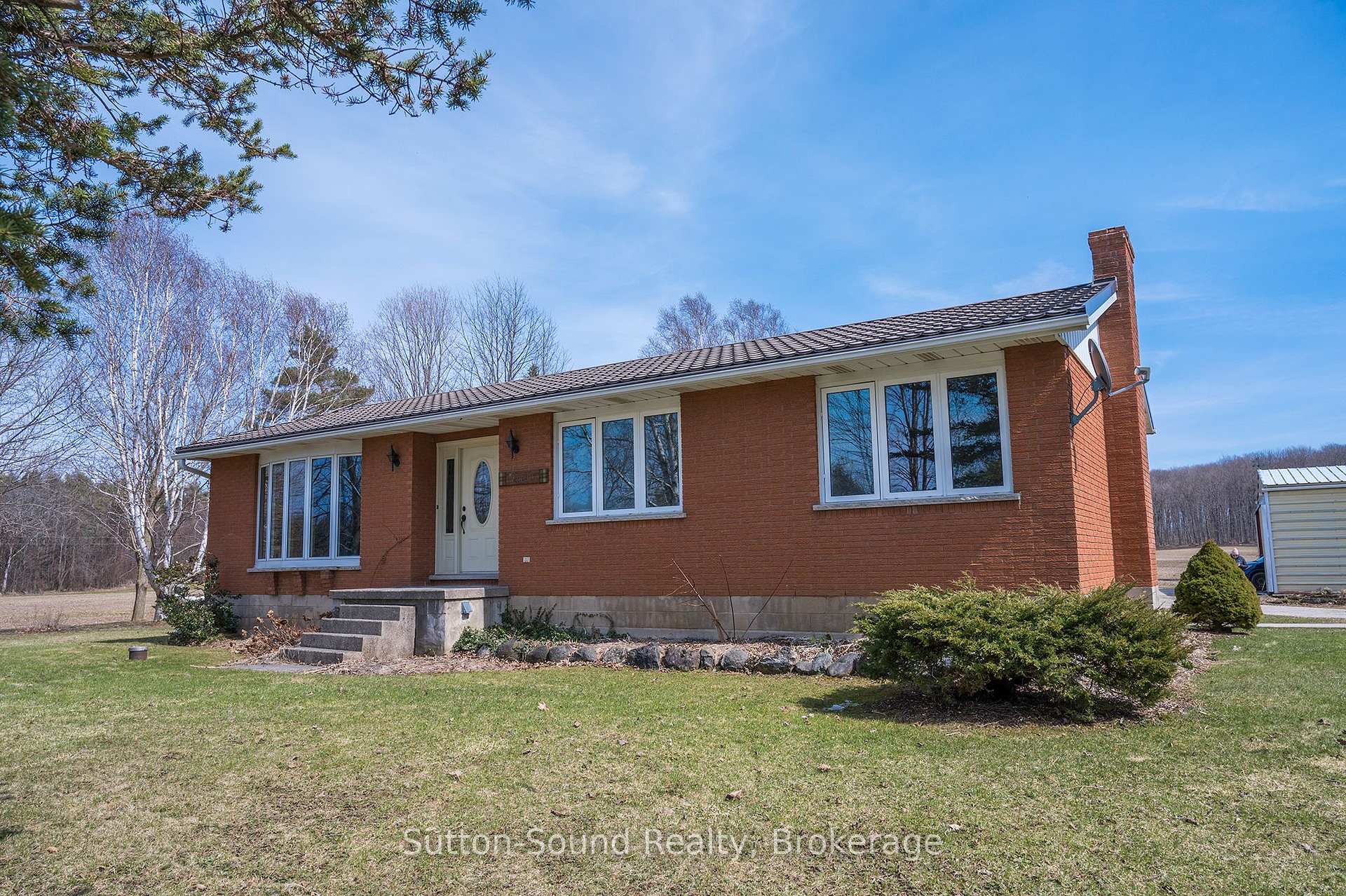 458523 8 Concession, Meaford, ON N4K 5W4 — Meaford, Ontario