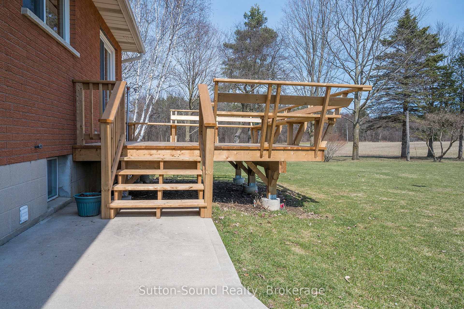 458523 8 Concession, Meaford — photo 3 of 5