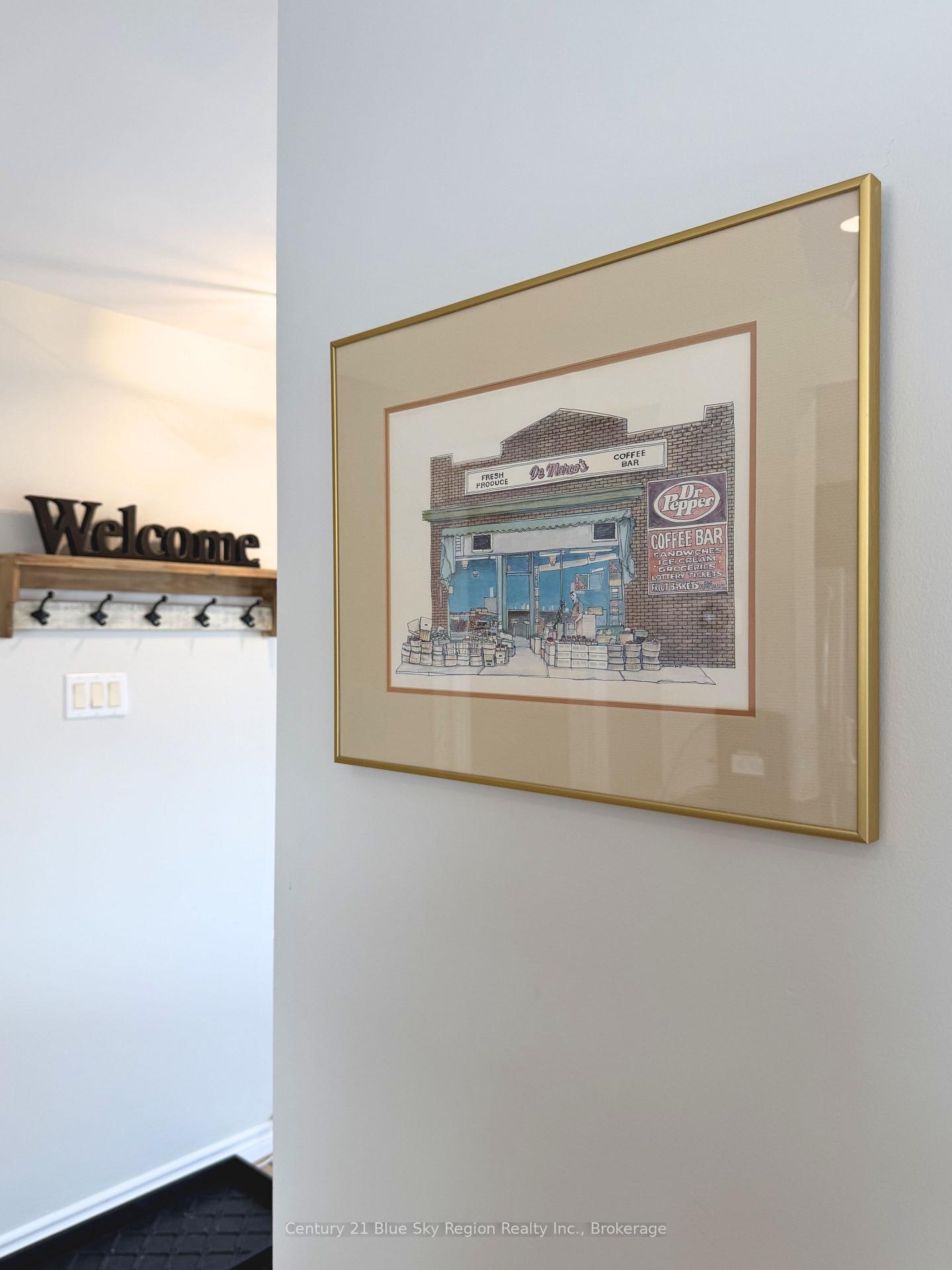 47 Joseph Street, North Bay — photo 4 of 5