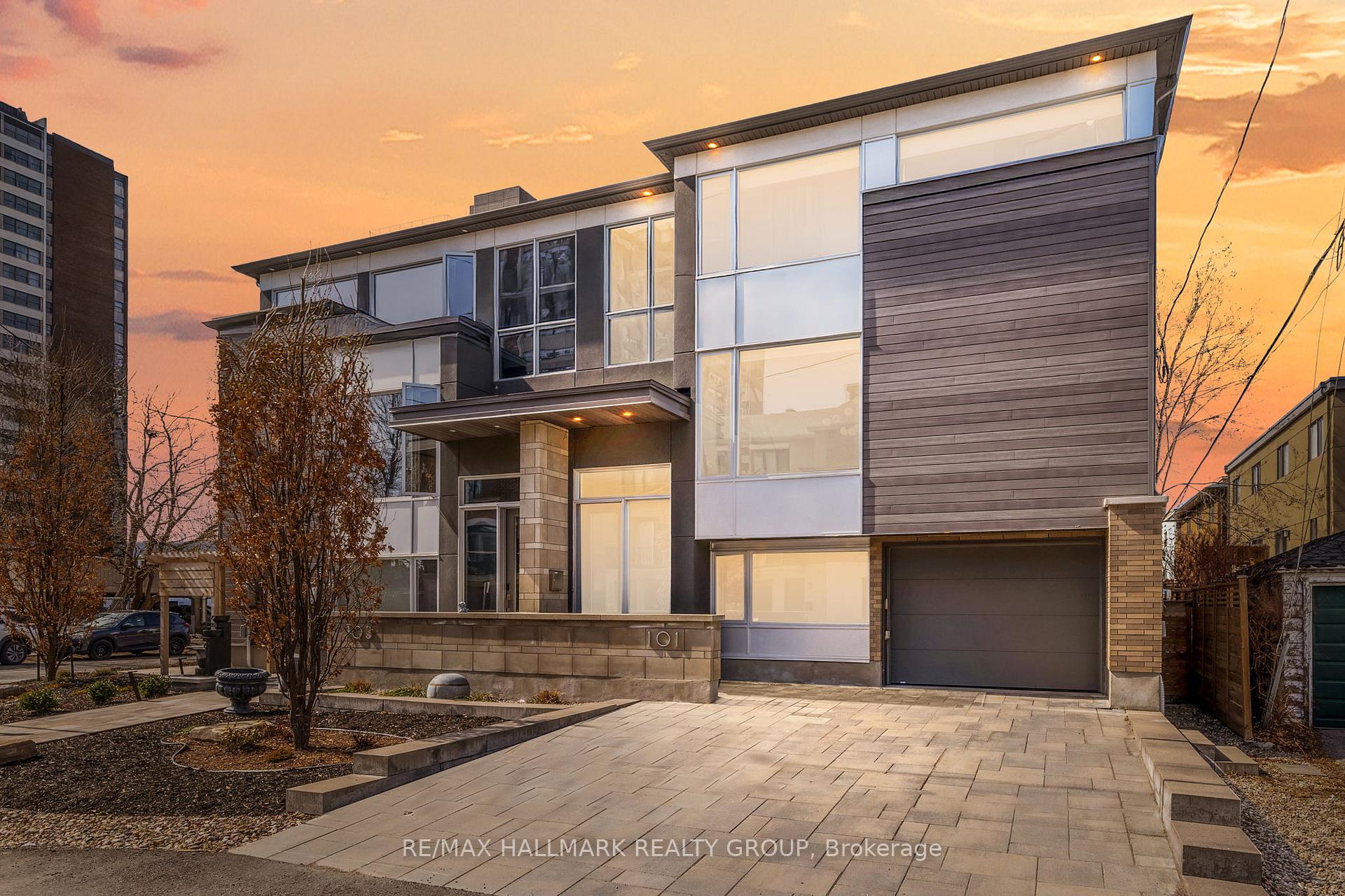 101 Tay Street, Carlingwood - Westboro and Area, ON K2A 2H1