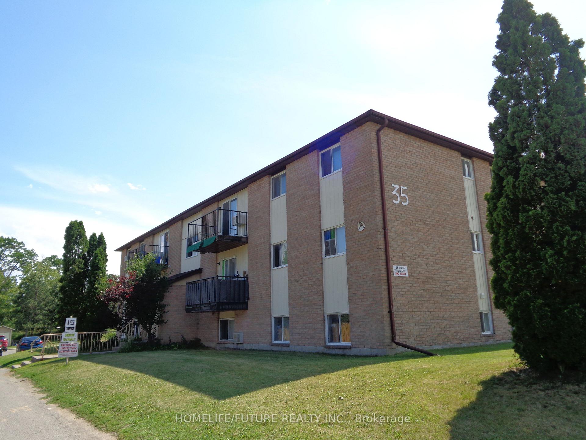 35 Union Street, Belleville, ON K8P 2B5