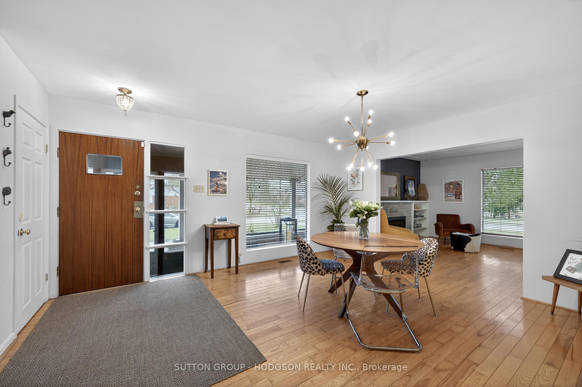 396 Averill Gate, London South — photo 4 of 5