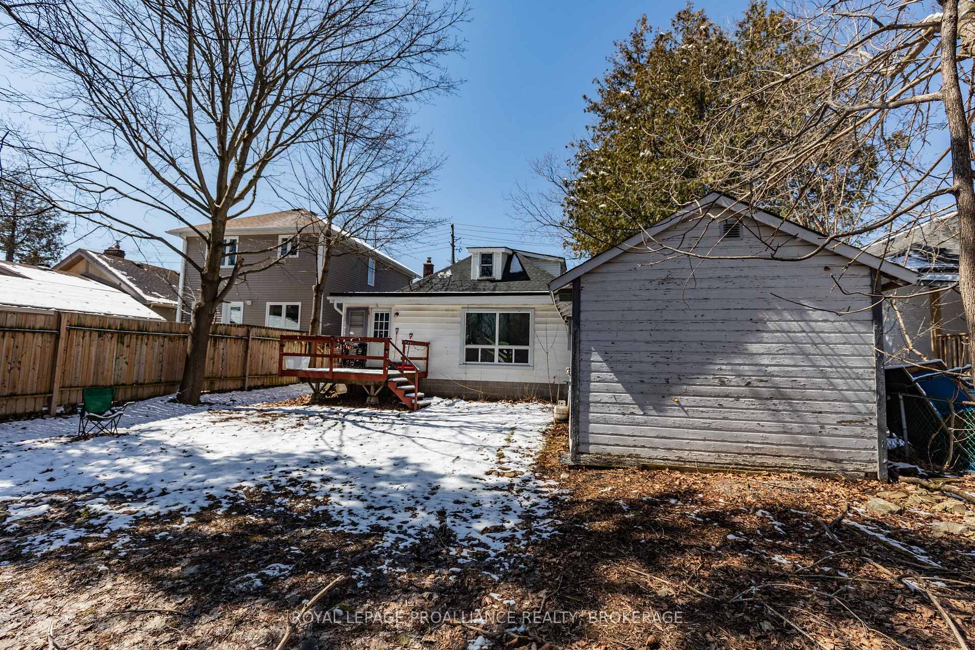 153 Macdonnell Street, Kingston — photo 3 of 5