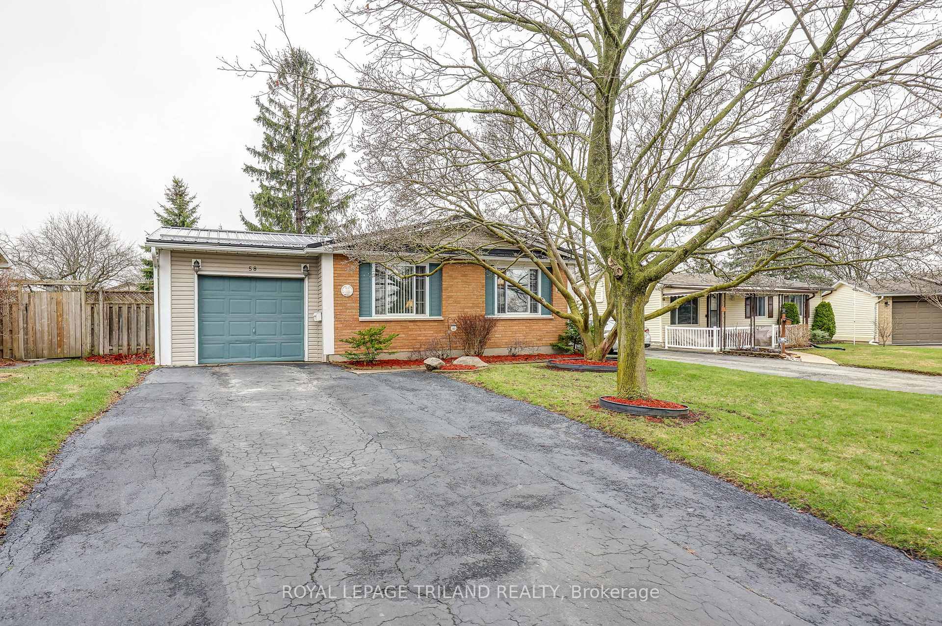58 VANBUSKIRK Drive, St. Thomas — photo 4 of 5
