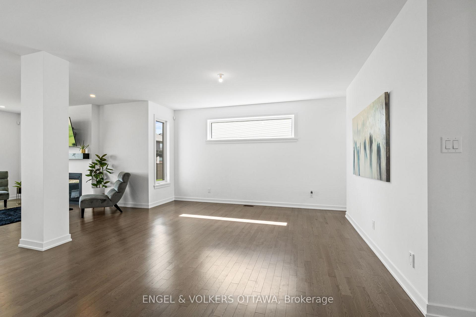 117 Orchestra Way, Blossom Park - Airport and Area — photo 5 of 5