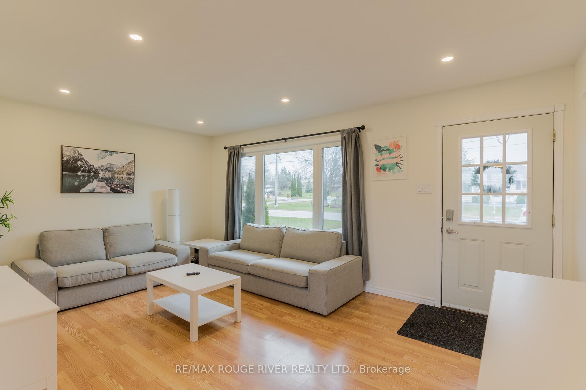 39 Bay St Street W, Trent Hills — photo 3 of 5