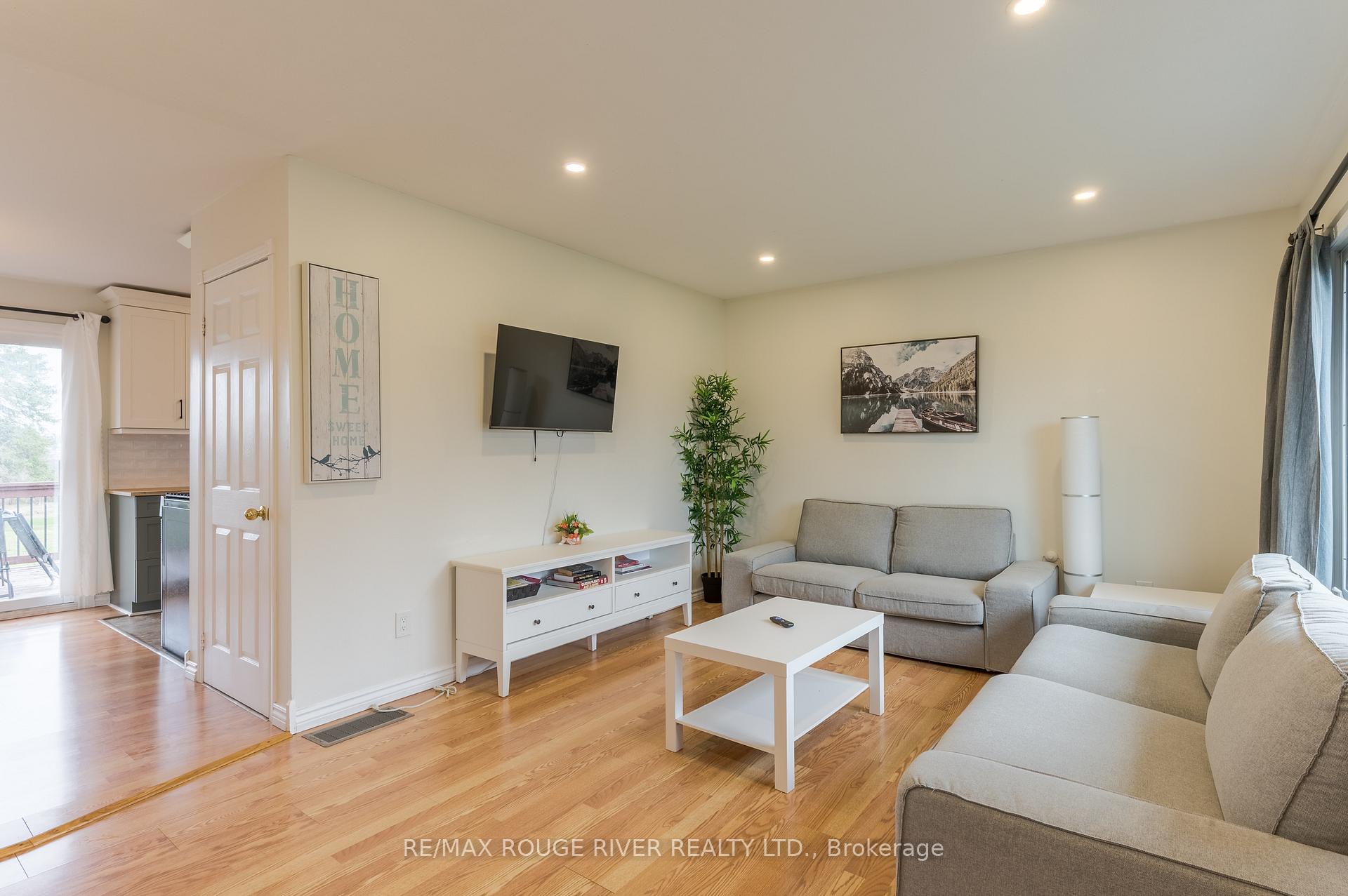 39 Bay St Street W, Trent Hills — photo 4 of 5