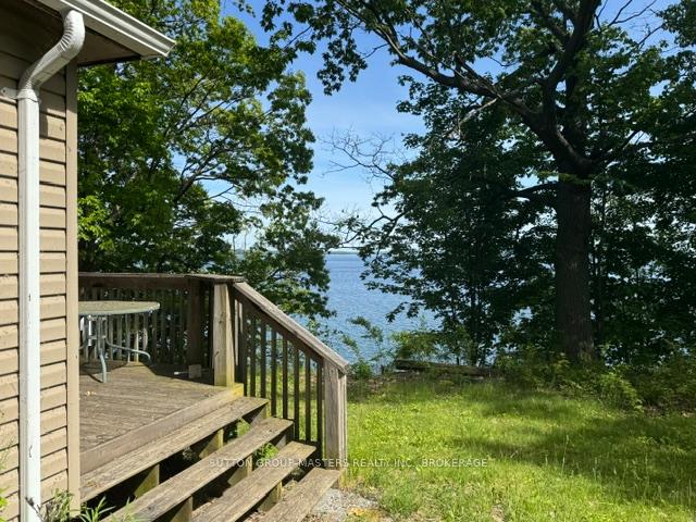 2458 Howe Island Drive, Frontenac Islands — photo 2 of 5