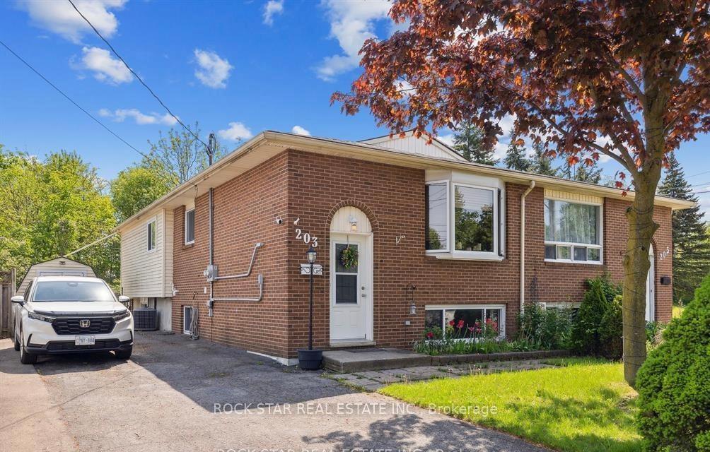 203 Commercial Street Lower, Welland, ON L3B 5Z5