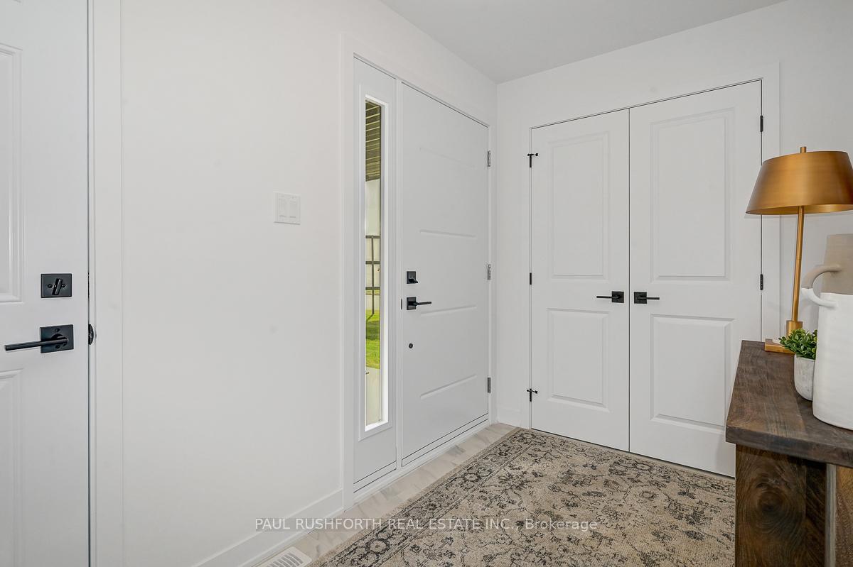 255 Peacock Drive, Russell — photo 2 of 5