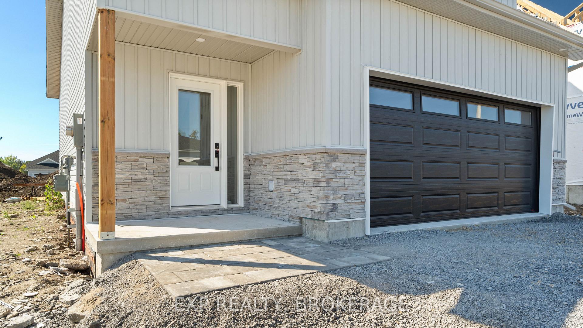 15 SUMMIT (Lot 53) Crescent, Belleville — photo 3 of 5