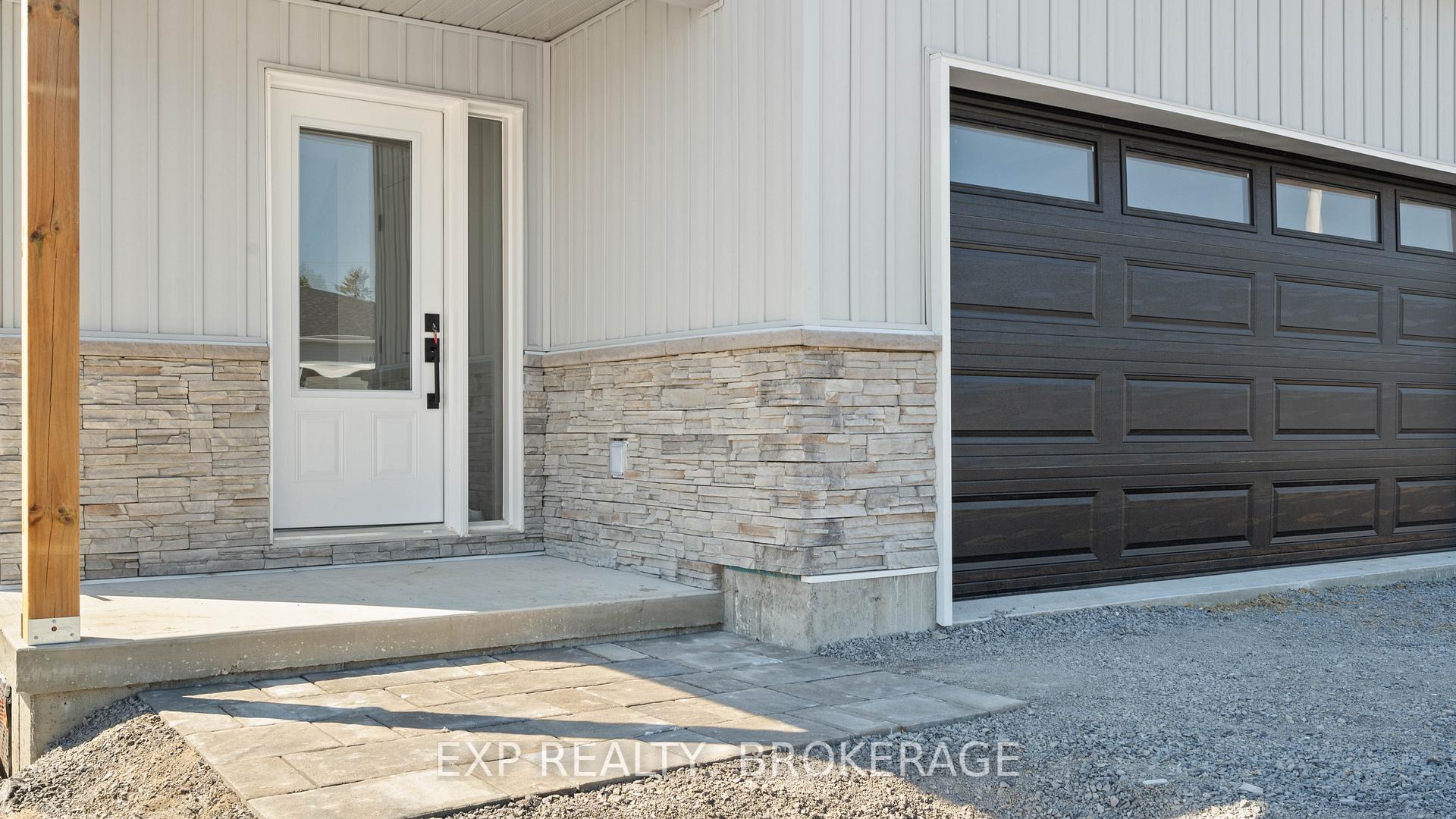 15 SUMMIT (Lot 53) Crescent, Belleville — photo 4 of 5