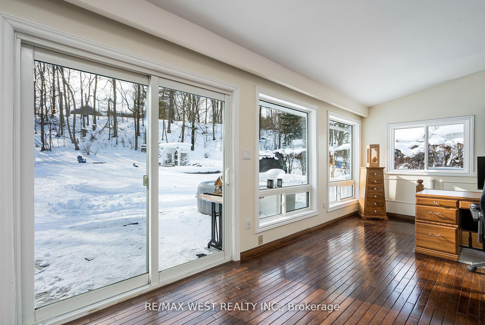 25 Edwin Street W, Meaford — photo 5 of 5