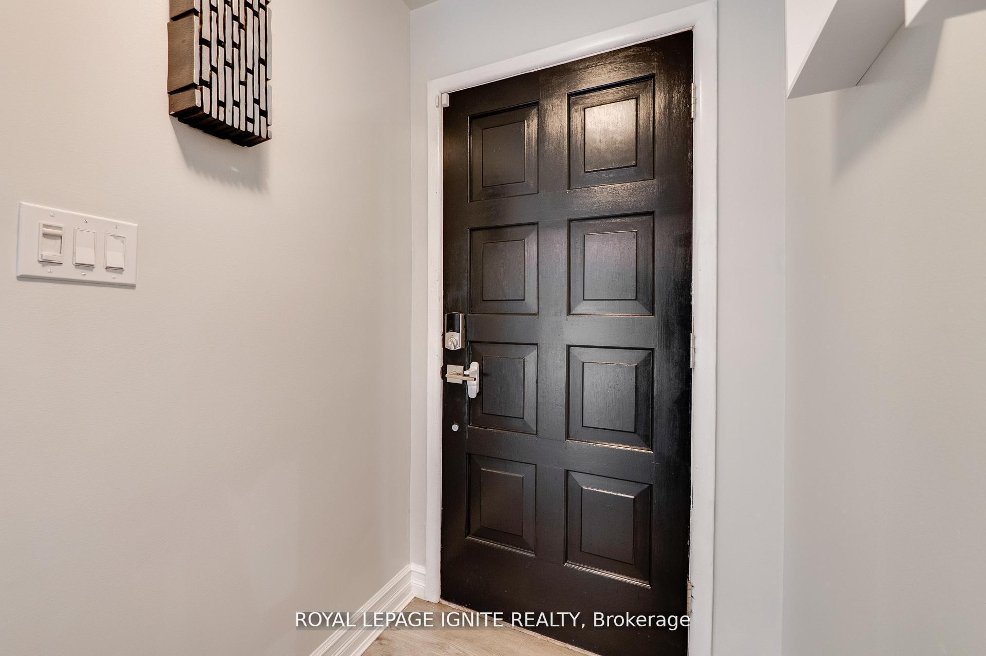 1761 Daleview Crescent, Cambridge — photo 5 of 5