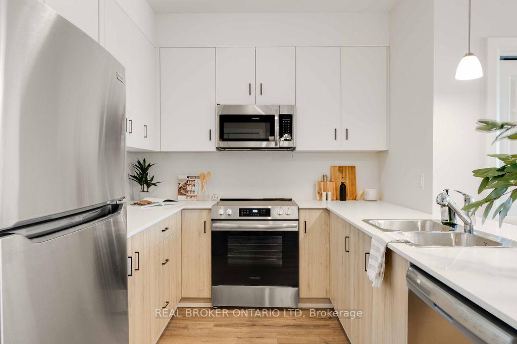 865 Kleinburg Drive 331, London North — photo 4 of 5