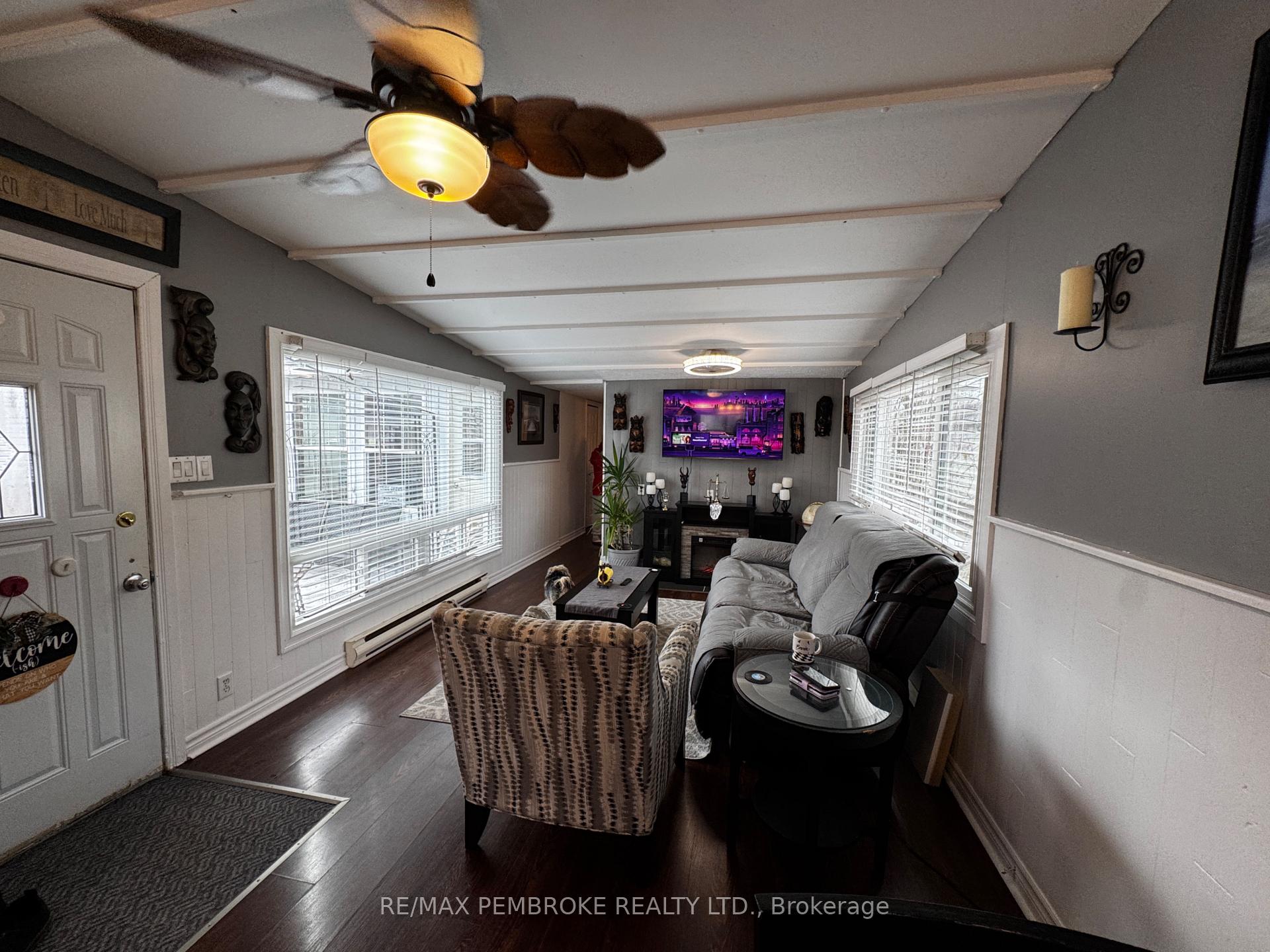 72 Pinehurst Estates, Petawawa — photo 5 of 5