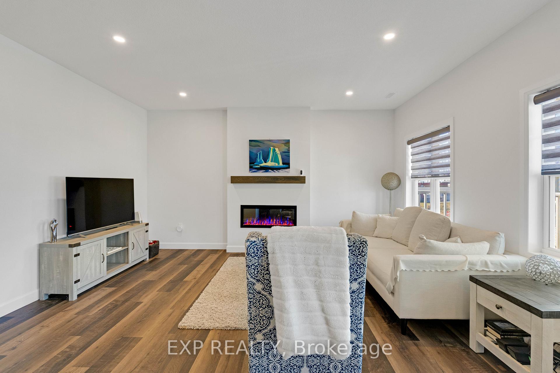 9B Shores Lane, Fort Erie — photo 5 of 5
