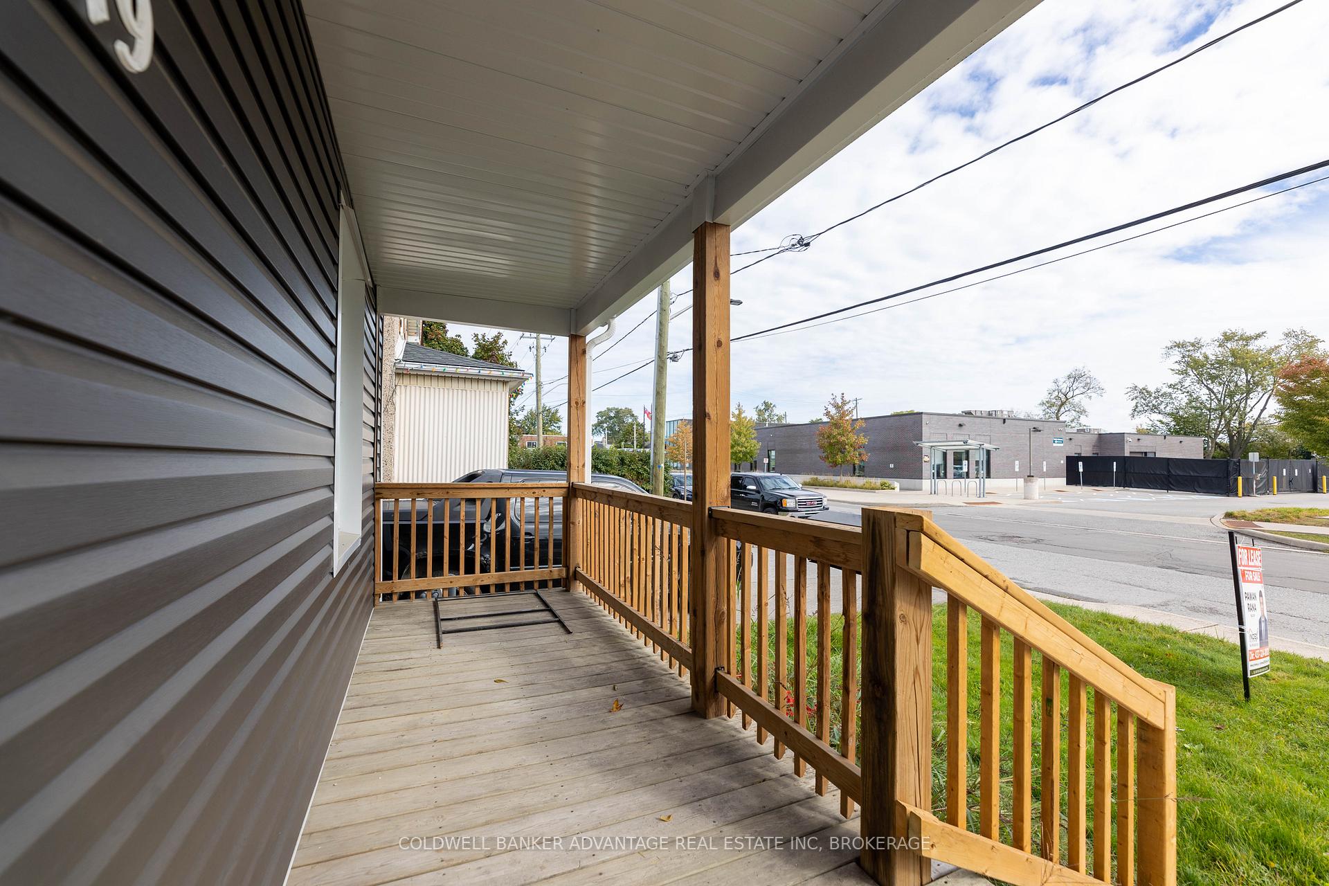 19 Duncan Street, Welland — photo 4 of 5
