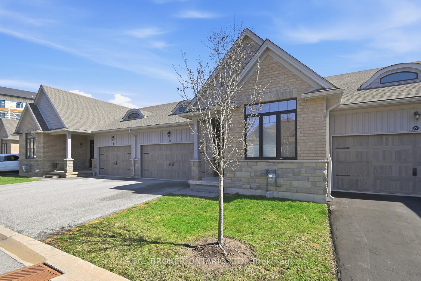 18 Borden Trail, Welland — photo 2 of 5