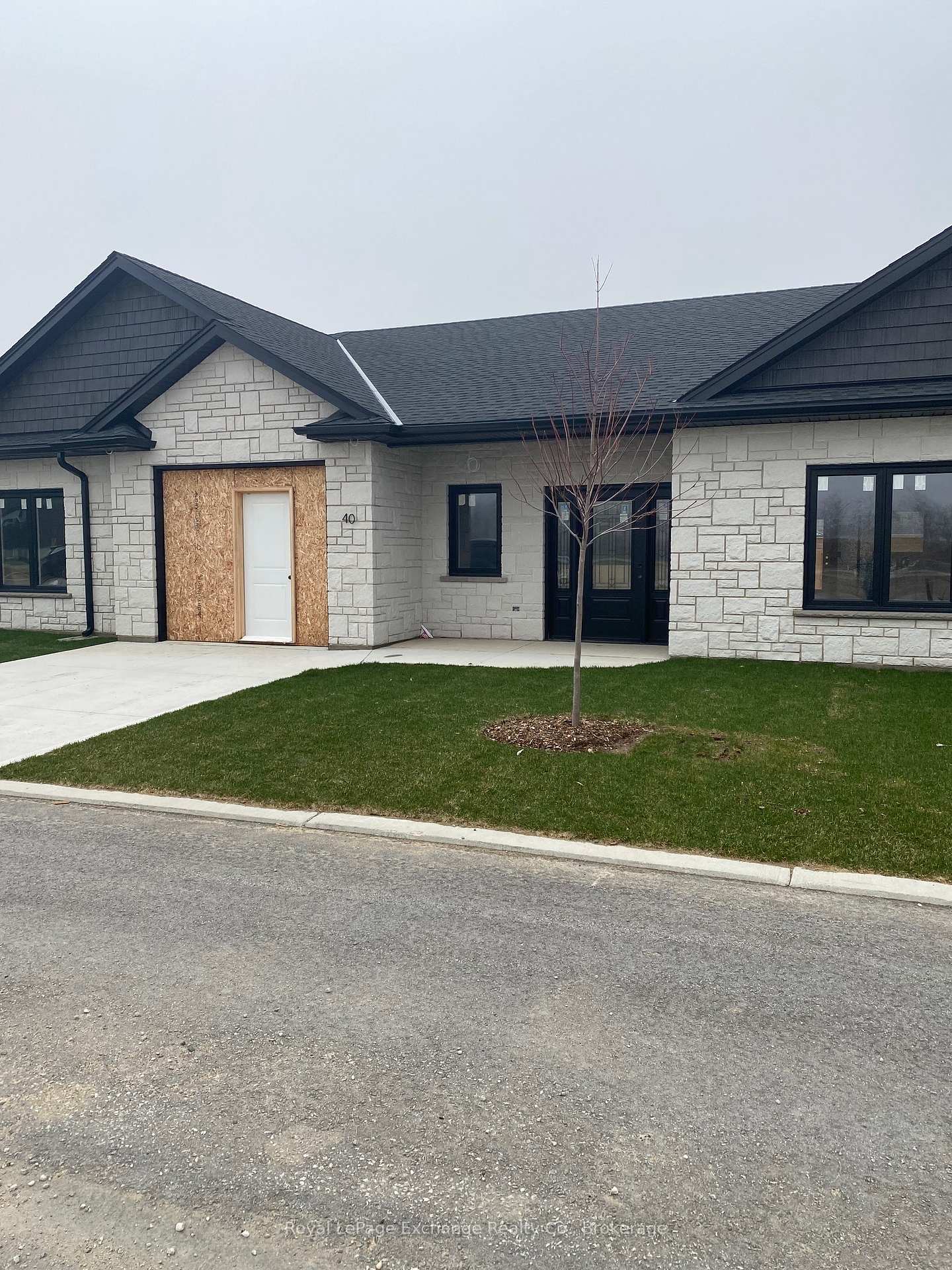 1071 Waterloo Street N 40, Saugeen Shores, ON N0H 2C3 — Saugeen Shores, Ontario