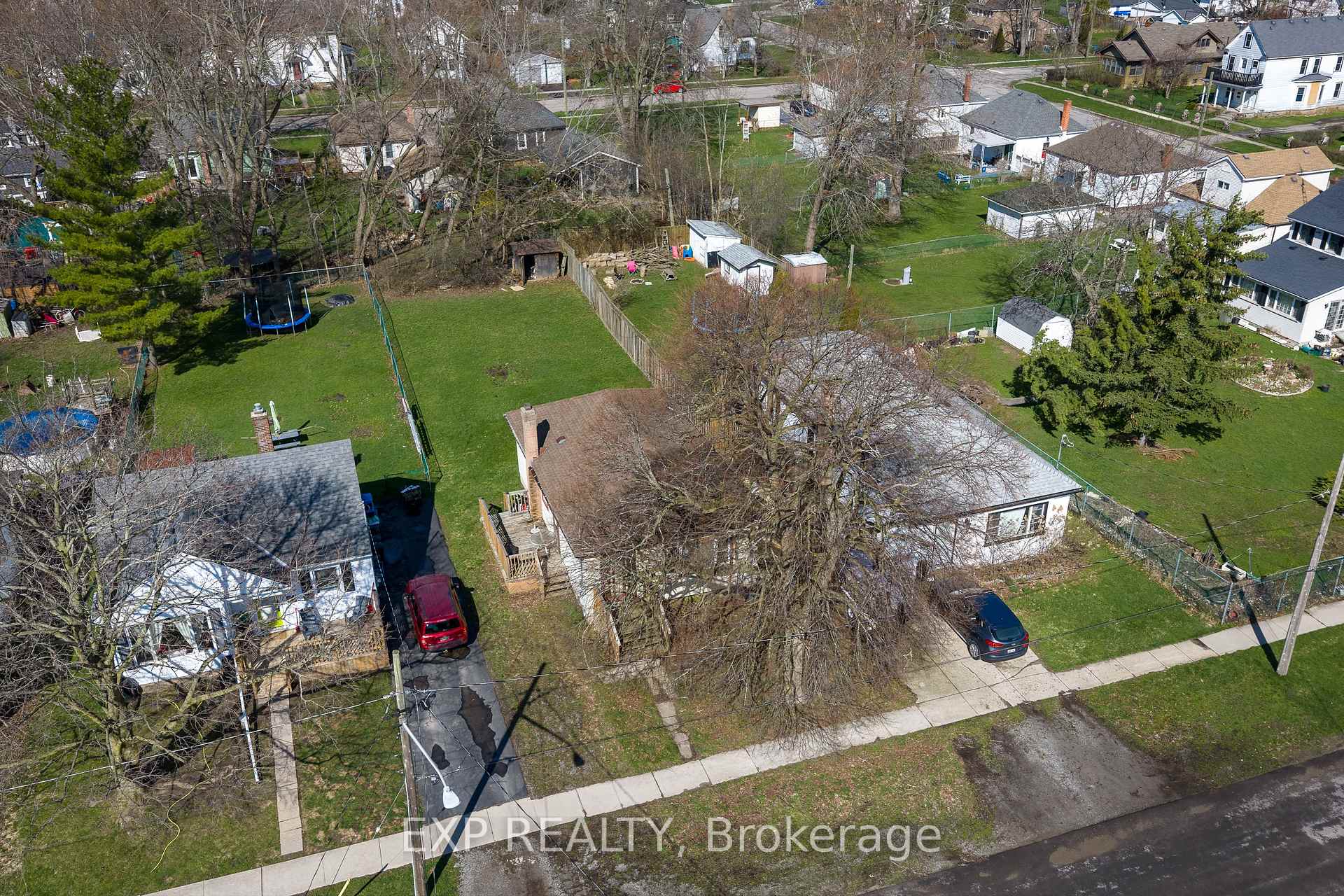 152 High Street, Fort Erie — photo 4 of 5