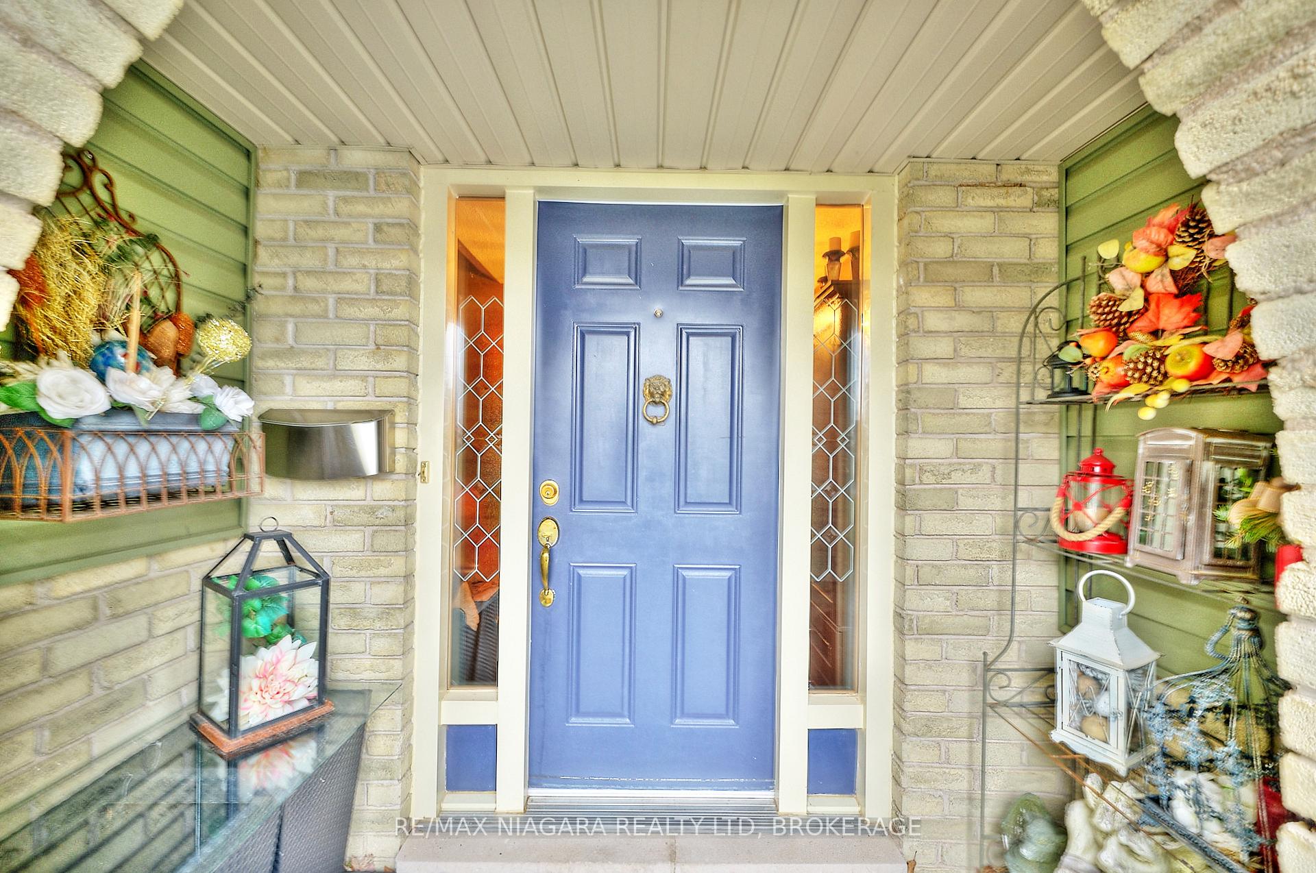 698 Buffalo Road, Fort Erie — photo 4 of 5