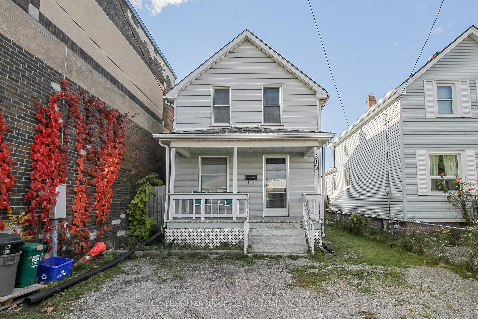 215 Burgar Street, Welland — photo 2 of 5