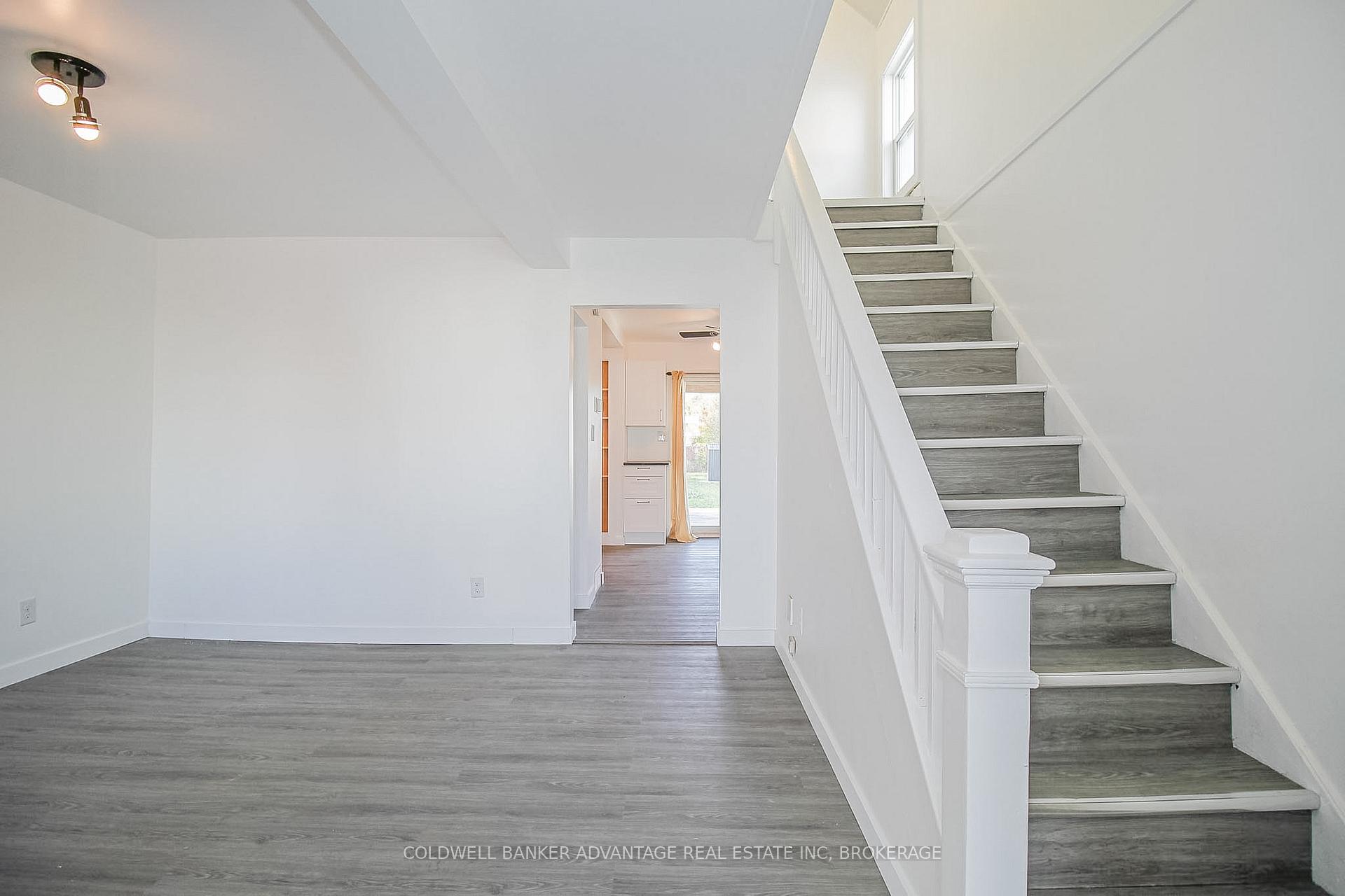215 Burgar Street, Welland — photo 5 of 5