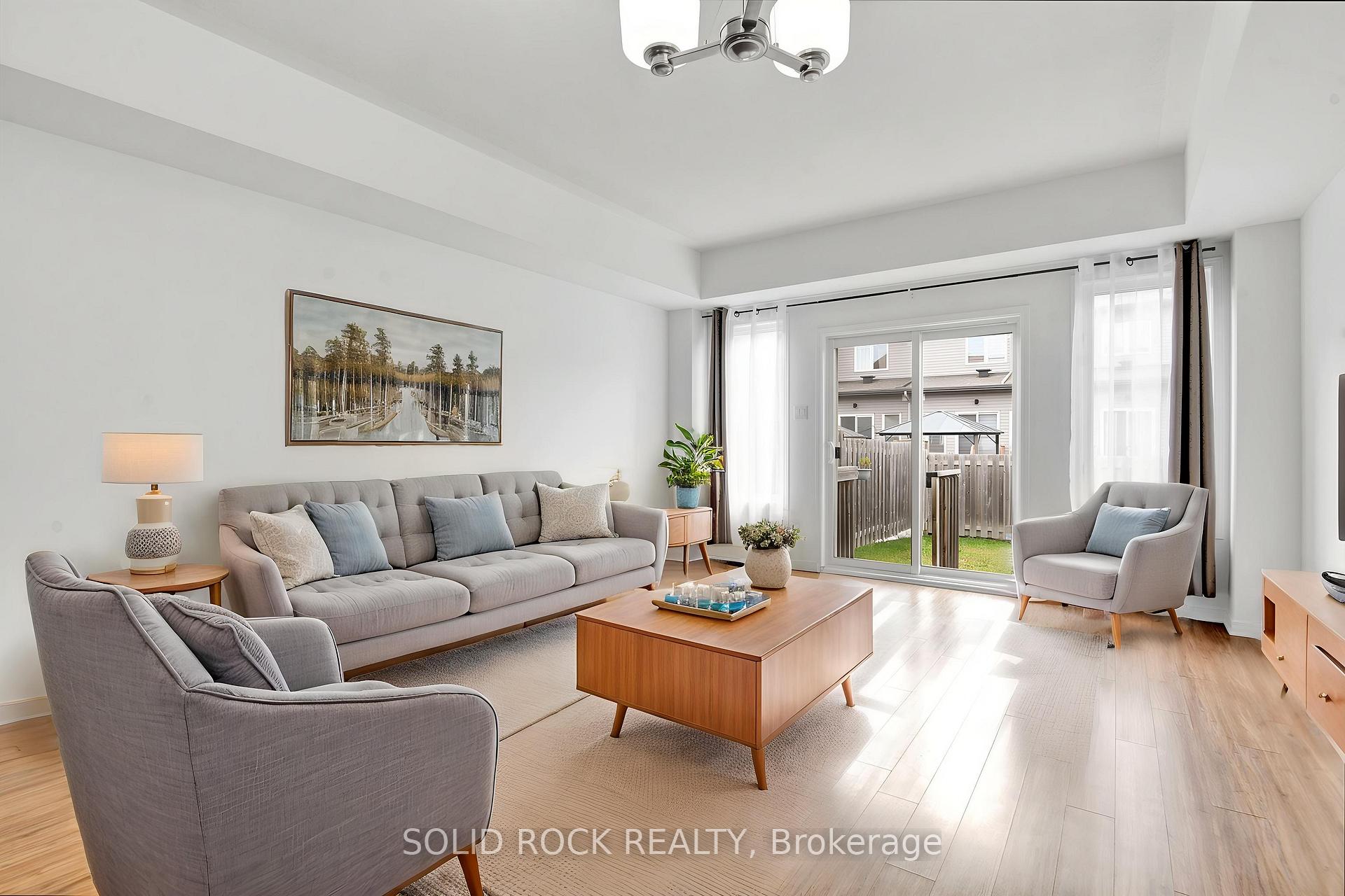 40 GORDON FERGUSON Place, Arnprior — photo 4 of 5