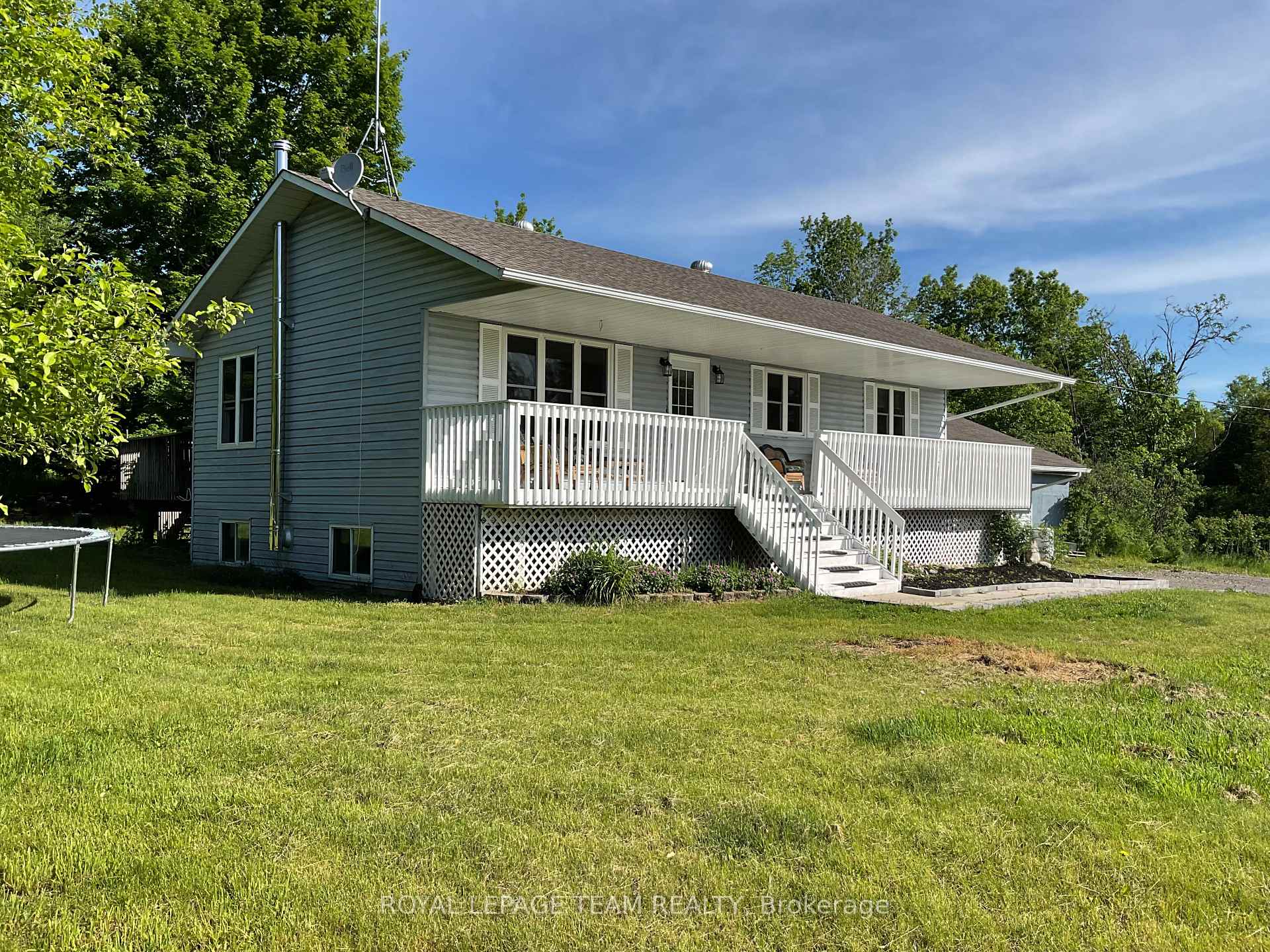 1255 Old Perth Road, Mississippi Mills, ON K0A 1A0 — Mississippi Mills, Ontario