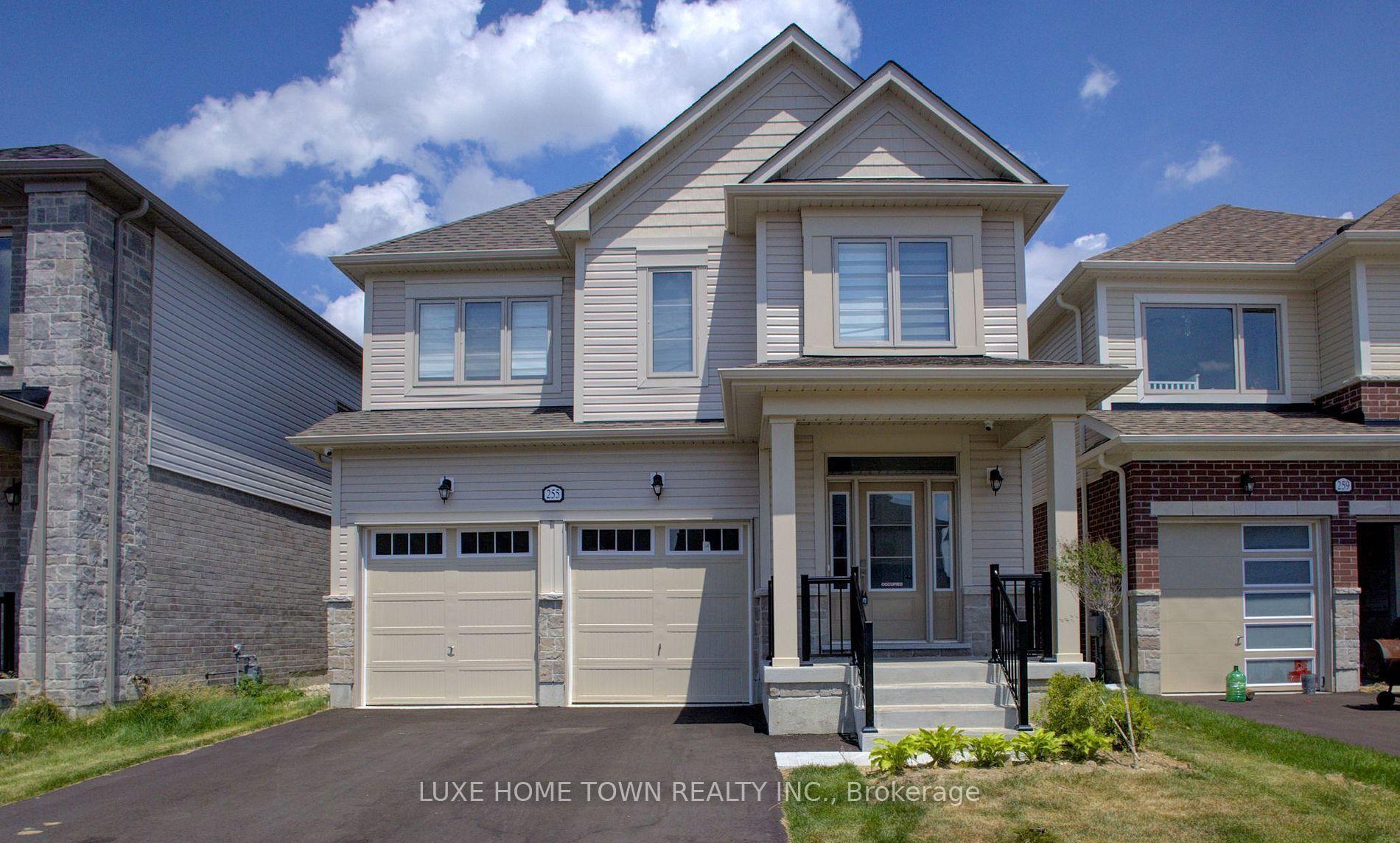 255 Rea Drive, Centre Wellington — photo 2 of 5