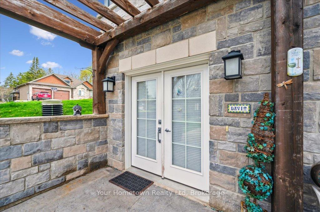 27 Stumpf Street 27B, Centre Wellington — photo 4 of 5