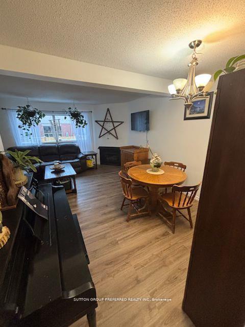 595 Third Street 77, London East — photo 3 of 5