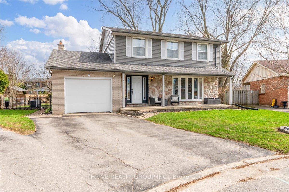 19 Kendall Court, London North, ON N5X 1E4 — London North, Ontario