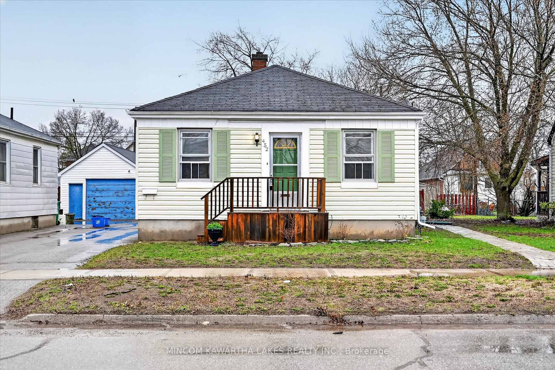 452 Hamilton Street, Peterborough, ON K9J 4B9 — Peterborough, Ontario