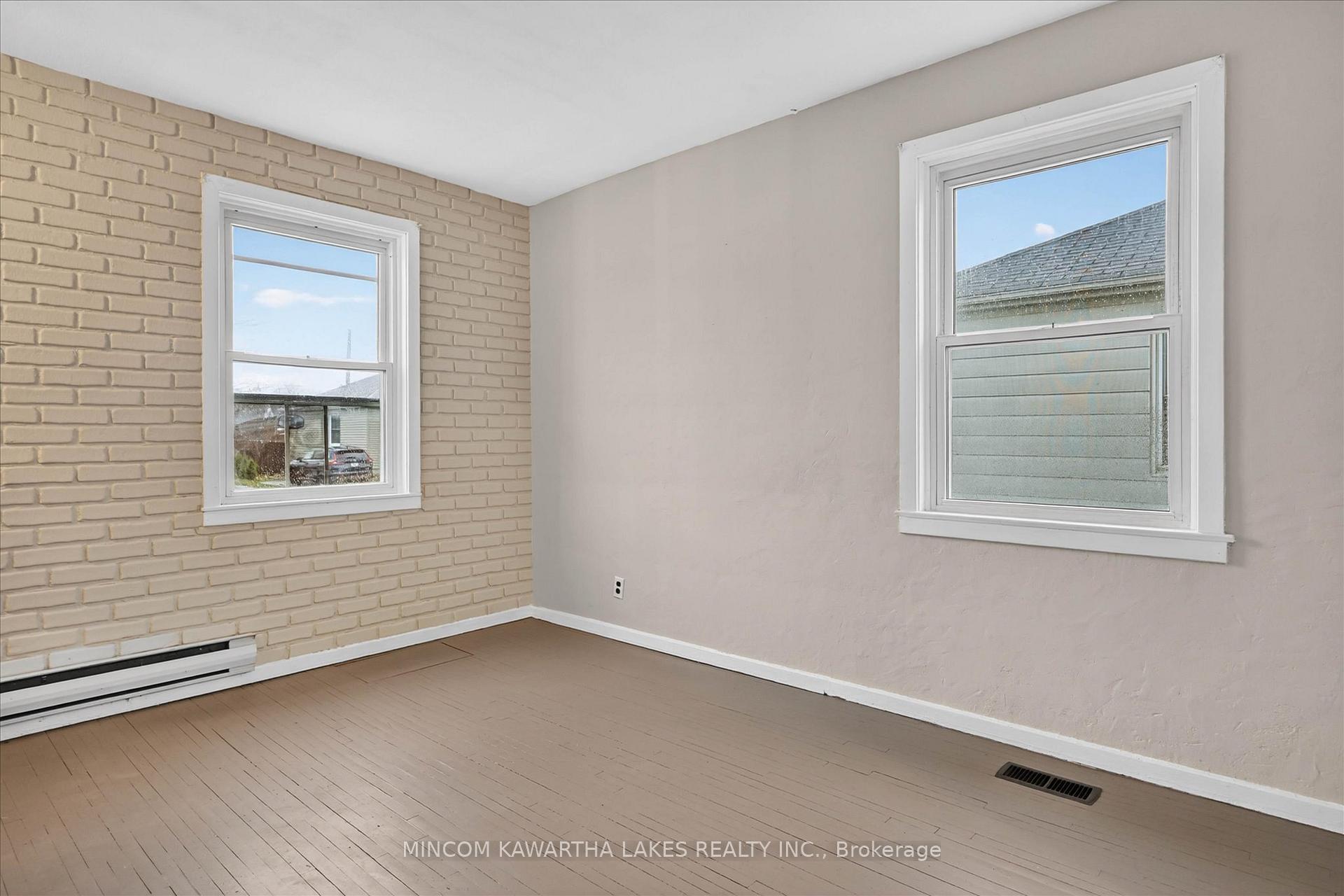 452 Hamilton Street, Peterborough — photo 5 of 5
